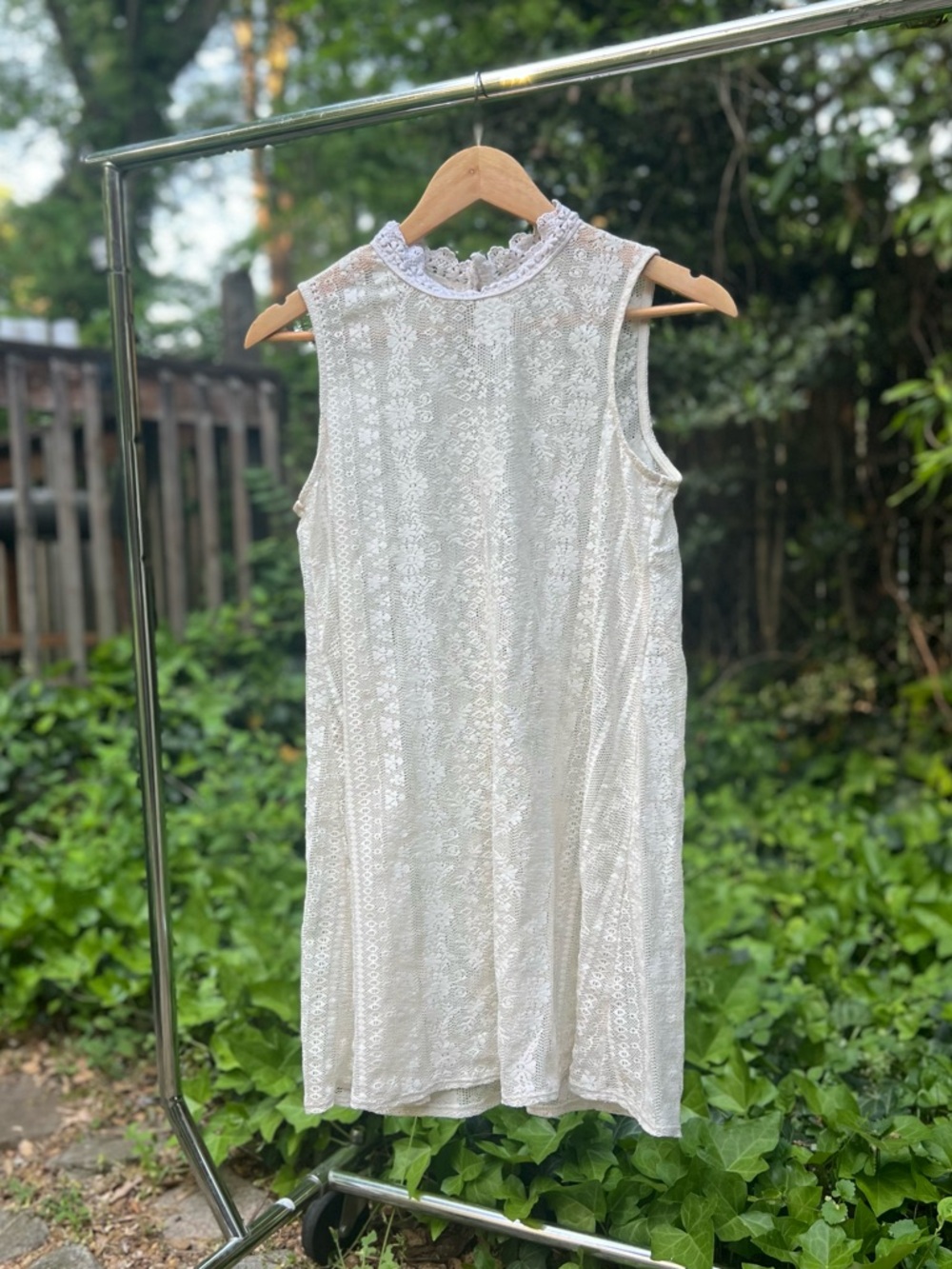 Lace High-Neck Sleeveless Dress